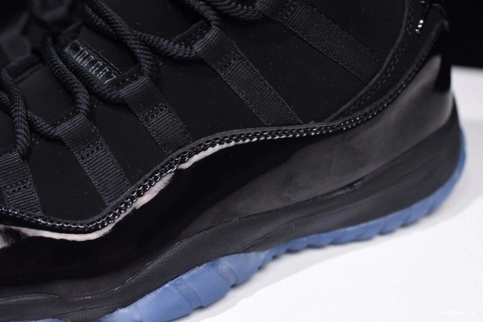 Cheap MAX Gown Air 11 Jordan black and Cap 378037-005 0719